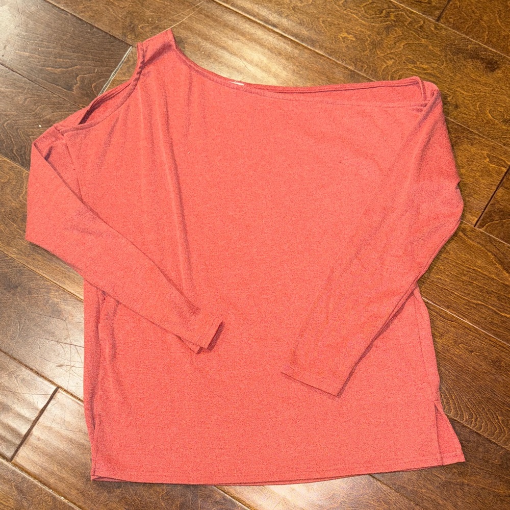 Listicle Coral Off-Shoulder Long Sleeve Top